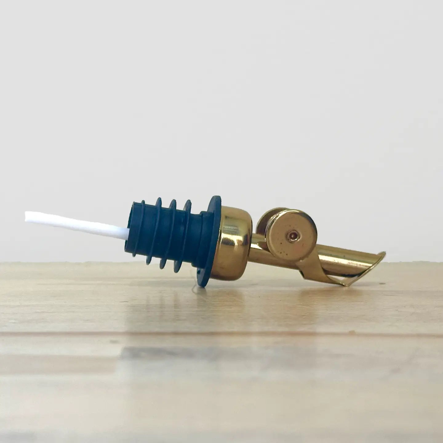 Stainless Steel Gold Pour Spout (Case of 6)