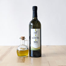 Load image into Gallery viewer, Zero Waste Frantoio Extra Virgin Olive Oil (25oz)
